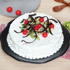 Kiwi Cherry  Vanilla  cake