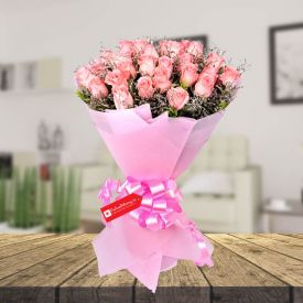 Pink Rose  with bamboo & vase