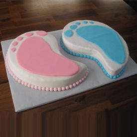 welcome twins cake