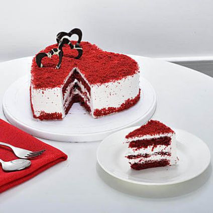 Cake Red Velvet  Heart Shape