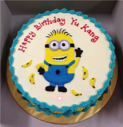minions fresh cream  cake